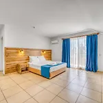 Cleopatra Ada Apartahotel 4*