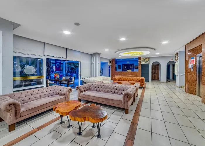 Apart Otel Cleopatra Ada 4*